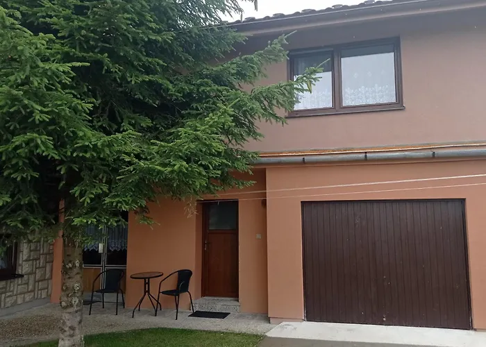 Apartament Sarka Štrba
